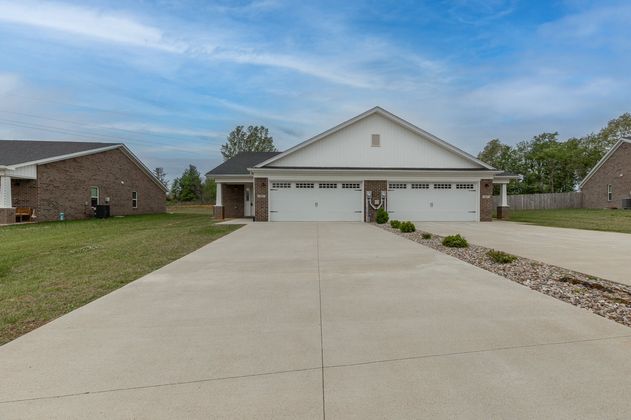 305 Breckinridge Circle